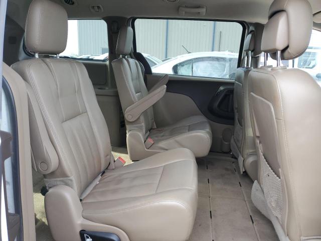 Photo 11 from auction – 2014 CHRYSLER TOWN & COU with VIN 2C4RC1BG7ER437070