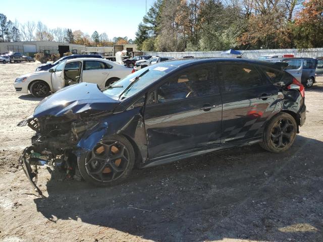 FORD FOCUS ST 2014 with VIN 1FADP3L90EL427604 - Photo from auction
