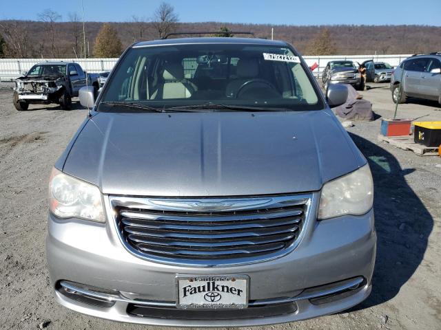 Photo 5 from auction – 2013 CHRYSLER TOWN & COU with VIN 2C4RC1BG1DR556134