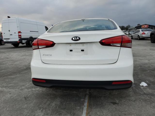 Photo 6 from auction – 2018 KIA FORTE LX with VIN 3KPFK4A73JE240823