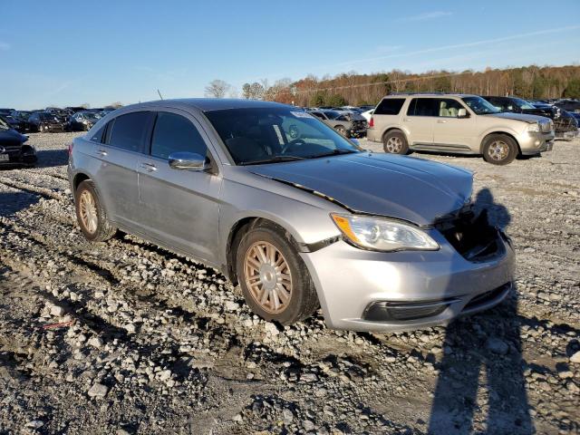 Photo 4 from auction – 2014 CHRYSLER 200 LX with VIN 1C3CCBAB7EN230360