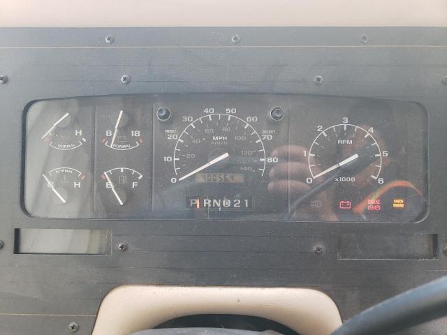 Photo 8 from auction – 1995 AERB MOTORHOME with VIN 3FCMF53GXSJA04421