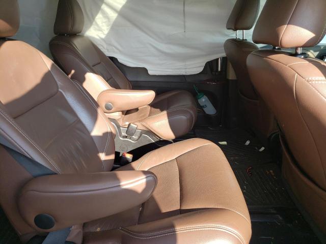 Photo 11 from auction – 2017 TOYOTA SIENNA XLE with VIN 5TDDZ3DC2HS155316
