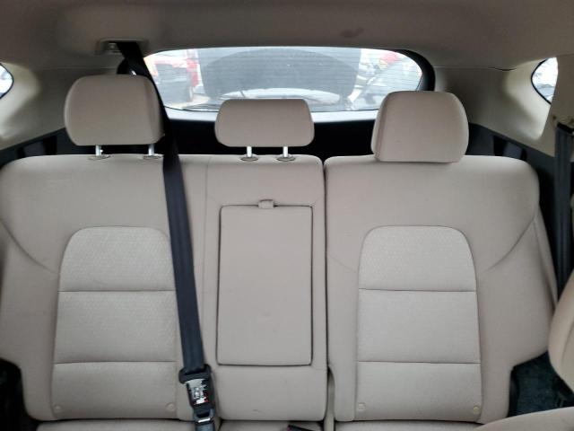 Photo 10 from auction – 2016 HYUNDAI TUCSON SE with VIN KM8J23A43GU216389