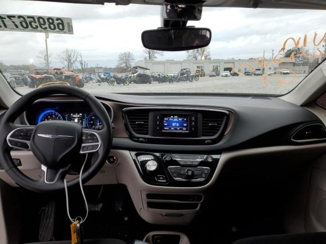 Photo 8 from auction – 2017 CHRYSLER PACIFICA L with VIN 2C4RC1CG9HR642814
