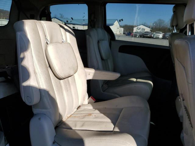 Photo 11 from auction – 2013 CHRYSLER TOWN & COU with VIN 2C4RC1BG1DR556134