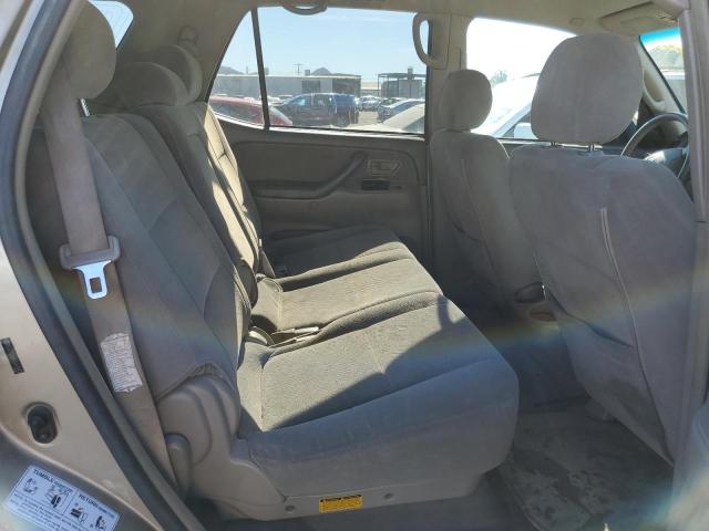 Photo 11 from auction – 2005 TOYOTA SEQUOIA SR with VIN 5TDZT34A55S241642