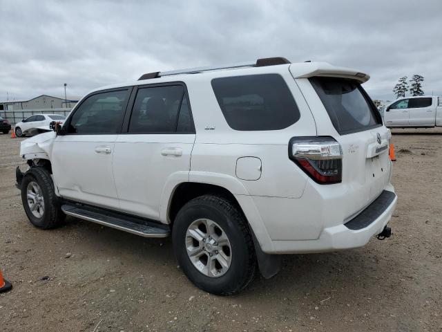 Photo 2 from auction – 2019 TOYOTA 4RUNNER SR with VIN JTEBU5JR6K5671827