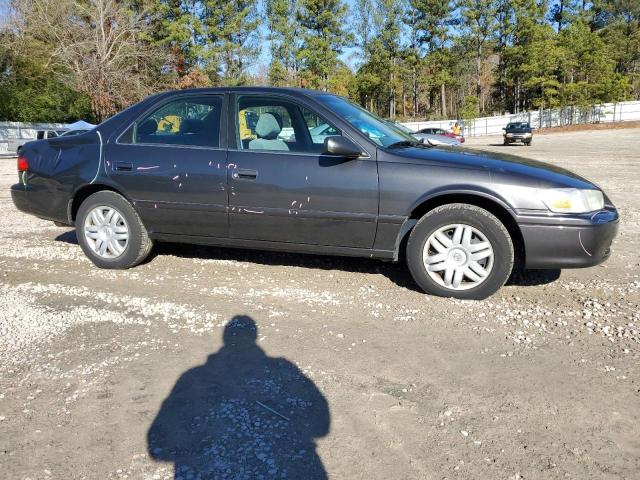 Photo 4 from auction – 2001 TOYOTA CAMRY LE with VIN 4T1BF22K31U969895