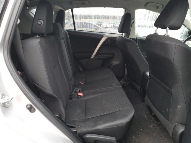 Photo 11 from auction – 2015 TOYOTA RAV4 LE with VIN 2T3ZFREV3FW134293