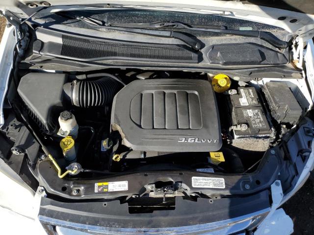 Photo 12 from auction – 2014 CHRYSLER TOWN & COU with VIN 2C4RC1BG2ER444704