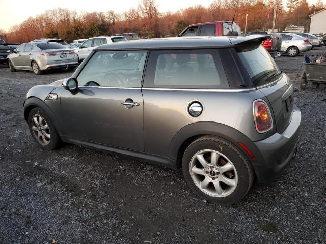 Photo 2 from auction – 2009 MINI COOPER S with VIN WMWMF73599TW86774