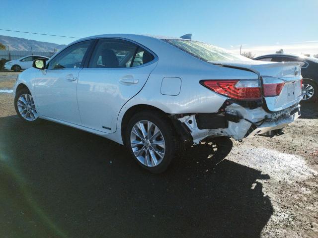 Photo 2 from auction – 2015 LEXUS ES 300H with VIN JTHBW1GG7F2091506