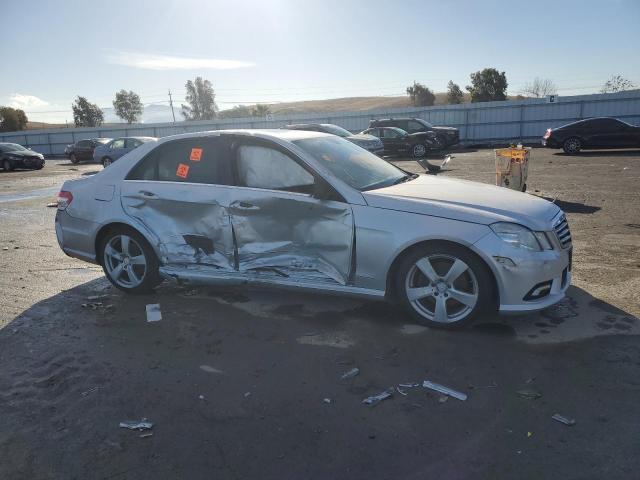 Photo 4 from auction – 2011 MERCEDES-BENZ E 350 with VIN WDDHF5GB1BA307394