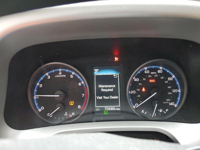Photo 9 from auction – 2017 TOYOTA RAV4 LE with VIN 2T3BFREV8HW620389