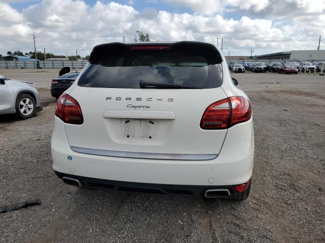 Photo 6 from auction – 2011 PORSCHE CAYENNE with VIN WP1AA2A22BLA01924