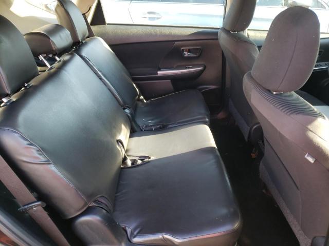Photo 10 from auction – 2015 TOYOTA PRIUS V with VIN JTDZN3EU8FJ023387