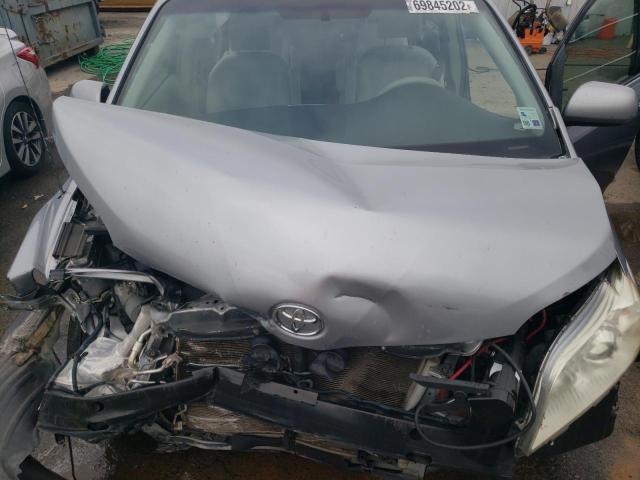 Photo 12 from auction – 2012 TOYOTA SIENNA LE with VIN 5TDKK3DC8CS196683