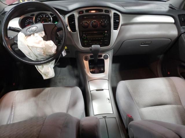 Photo 8 from auction – 2004 TOYOTA HIGHLANDER with VIN JTEGP21A940028555
