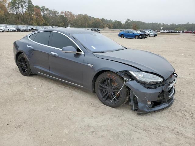 Photo 4 from auction – 2015 TESLA MODEL S with VIN 5YJSA1E21FF105386