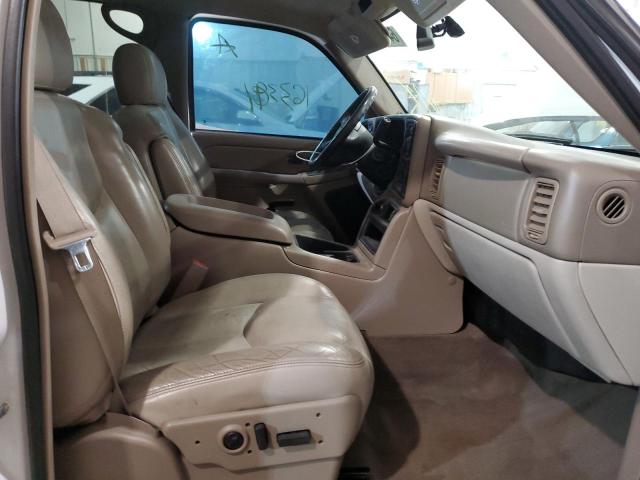 Photo 5 from auction – 2005 CHEVROLET AVALANCHE with VIN 3GNEK12Z75G198670