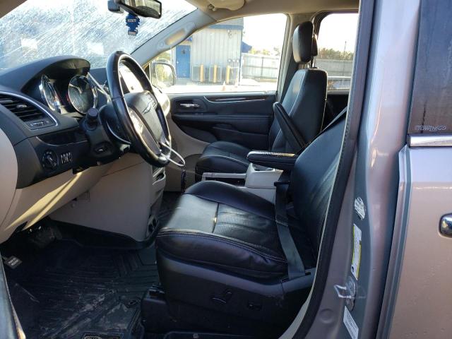 Photo 7 from auction – 2014 CHRYSLER TOWN & COU with VIN 2C4RC1CG4ER285151
