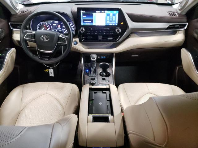 Photo 8 from auction – 2022 TOYOTA HIGHLANDER with VIN 5TDDZRBH8NS168570