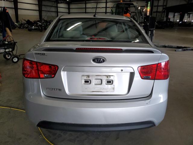 Photo 6 from auction – 2011 KIA FORTE LX with VIN KNAFT4A24B5377622