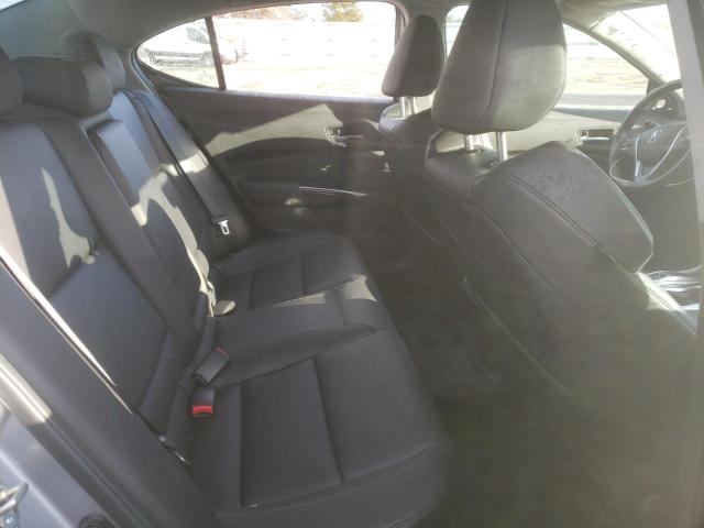 Photo 10 from auction – 2017 ACURA TLX with VIN 19UUB2F33HA007184