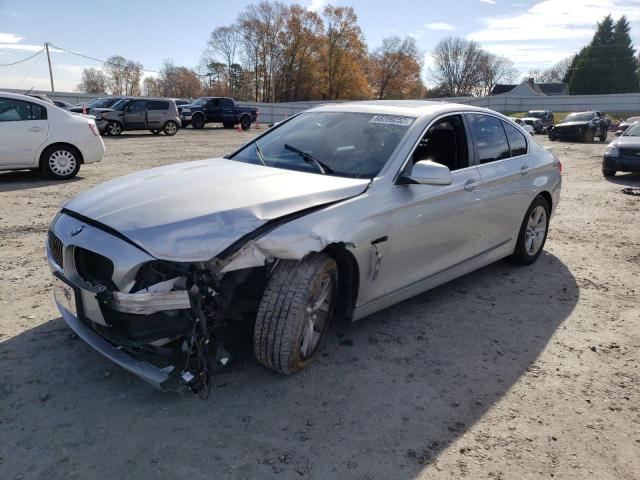 BMW 528 I 2013 with VIN WBAXG5C52DD233050 - Photo from auction