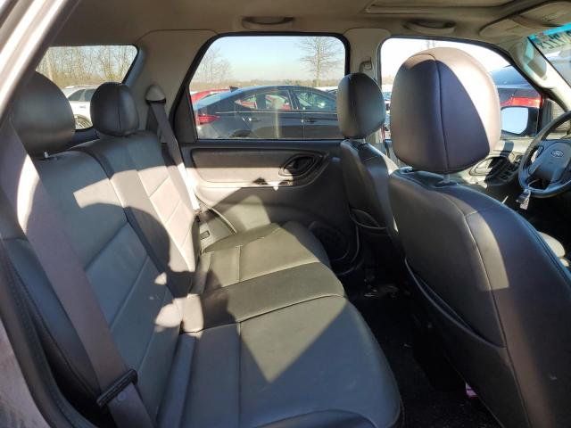 Photo 11 from auction – 2004 FORD ESCAPE XLT with VIN 1FMYU93144KB20681