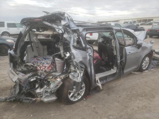 Photo 3 from auction – 2020 CHRYSLER VOYAGER LX with VIN 2C4RC1DG8LR148077