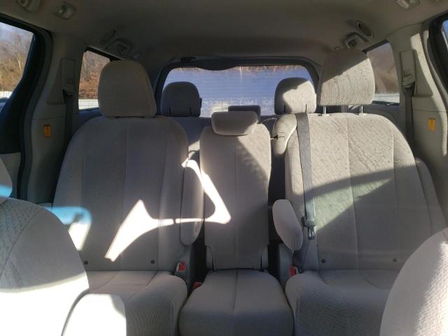 Photo 10 from auction – 2011 TOYOTA SIENNA LE with VIN 5TDKK3DC6BS132222