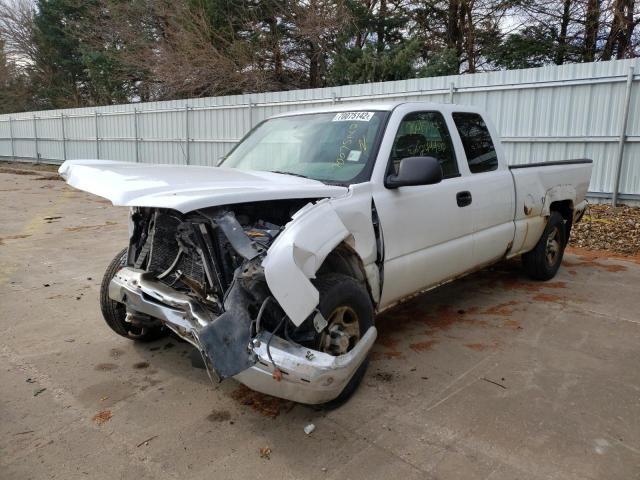 CHEVROLET SILVERADO 2004 with VIN 1GCEC19X04Z239374 - Photo from auction