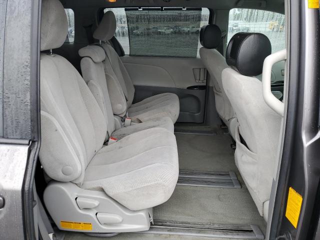 Photo 11 from auction – 2013 TOYOTA SIENNA LE with VIN 5TDKK3DC8DS326334