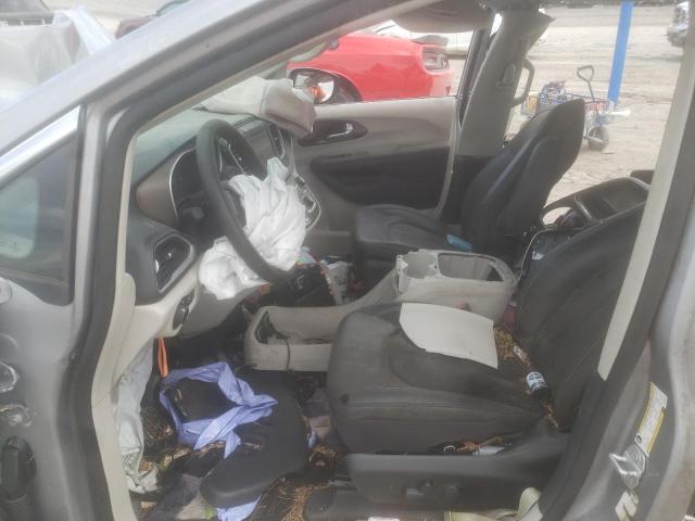 Photo 7 from auction – 2020 CHRYSLER VOYAGER LX with VIN 2C4RC1DG8LR148077