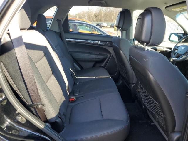 Photo 11 from auction – 2011 KIA SORENTO BA with VIN 5XYKTDA14BG017850