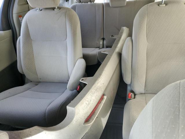 Photo 10 from auction – 2015 TOYOTA SIENNA LE with VIN 5TDJK3DC3FS111488