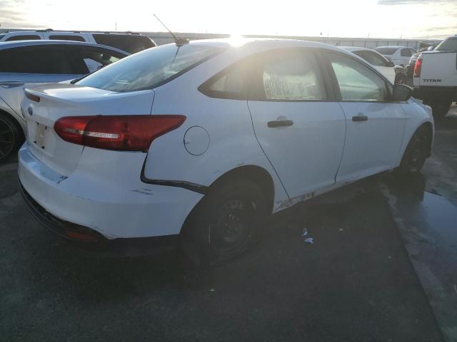 Photo 3 from auction – 2017 FORD FOCUS S with VIN 1FADP3E21HL223432