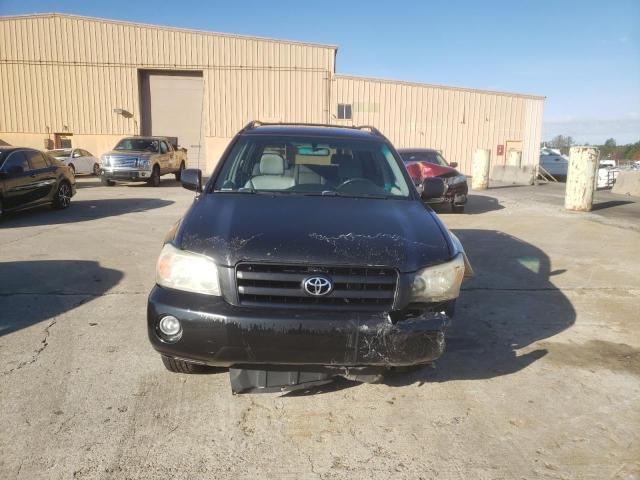 Photo 5 from auction – 2004 TOYOTA HIGHLANDER with VIN JTEGD21A240102004