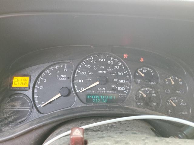 Photo 9 from auction – 2002 CHEVROLET AVALANCHE with VIN 3GNEK13TX2G247494