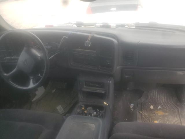 Photo 8 from auction – 2000 CHEVROLET SILVERADO with VIN 1GCEK19T6YE238680