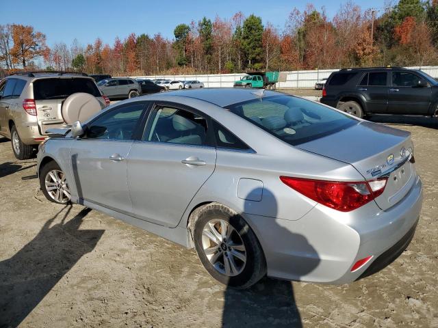 Photo 2 from auction – 2014 HYUNDAI SONATA GLS with VIN 5NPEB4AC2EH939967