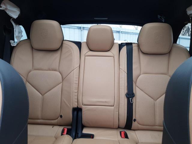 Photo 10 from auction – 2014 PORSCHE CAYENNE with VIN WP1AA2A21ELA90244