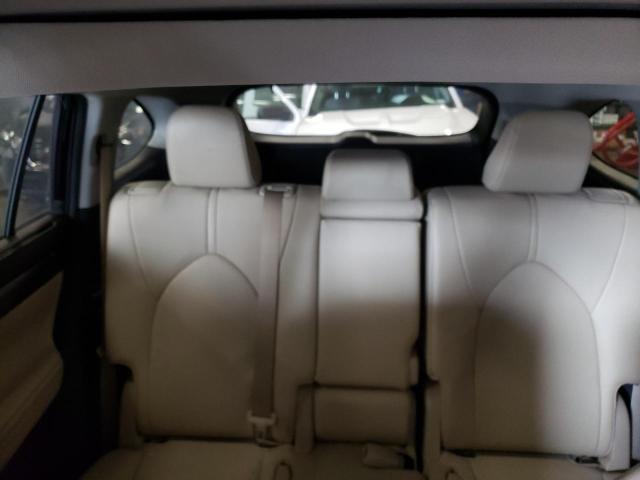 Photo 10 from auction – 2022 TOYOTA HIGHLANDER with VIN 5TDDZRBH8NS168570