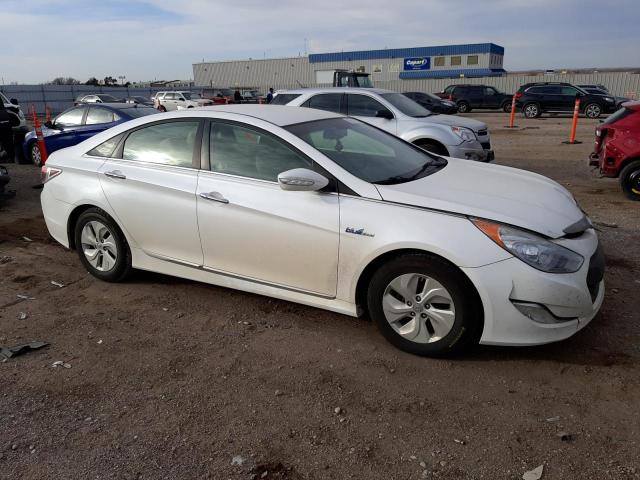 Photo 4 from auction – 2015 HYUNDAI SONATA HYB with VIN KMHEC4A40FA121163