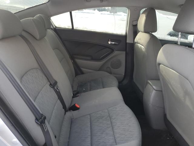 Photo 10 from auction – 2015 KIA FORTE LX with VIN KNAFK4A68F5276160