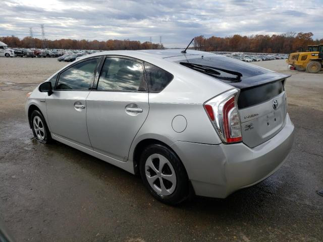 Photo 2 from auction – 2013 TOYOTA PRIUS with VIN JTDKN3DU4D0340704