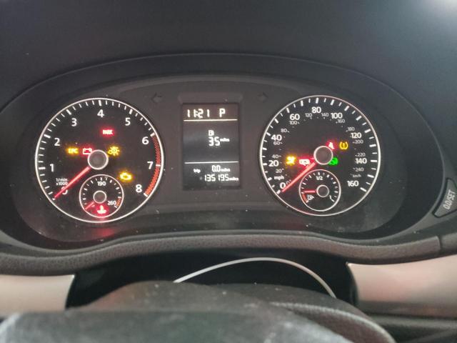 Photo 9 from auction – 2014 VOLKSWAGEN PASSAT S with VIN 1VWAH7A33EC024732