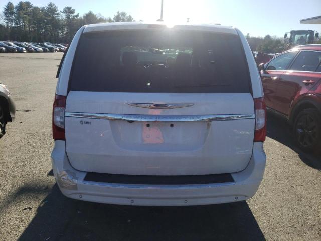 Photo 6 from auction – 2014 CHRYSLER TOWN & COU with VIN 2C4RC1CG2ER329468